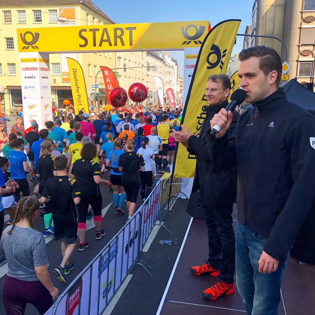 Marc Hartenstein Moderation Deutsche Post Marathon Bonn 2019